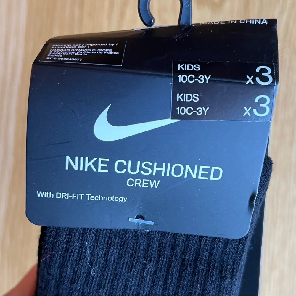 Nike Cushioned Crew Socks. 3 Pair. NEW!